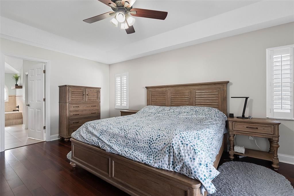 For Sale: $560,000 (4 beds, 3 baths, 2588 Square Feet)