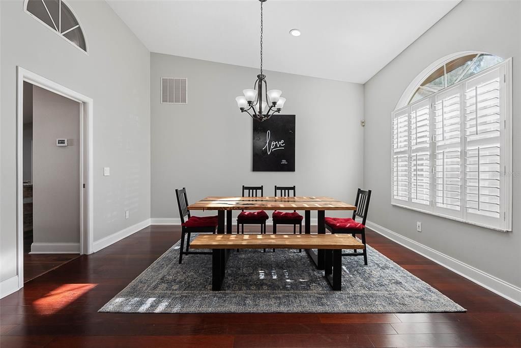 For Sale: $560,000 (4 beds, 3 baths, 2588 Square Feet)