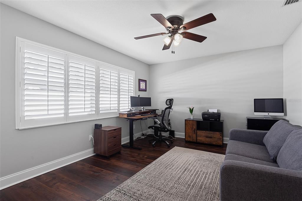 For Sale: $560,000 (4 beds, 3 baths, 2588 Square Feet)