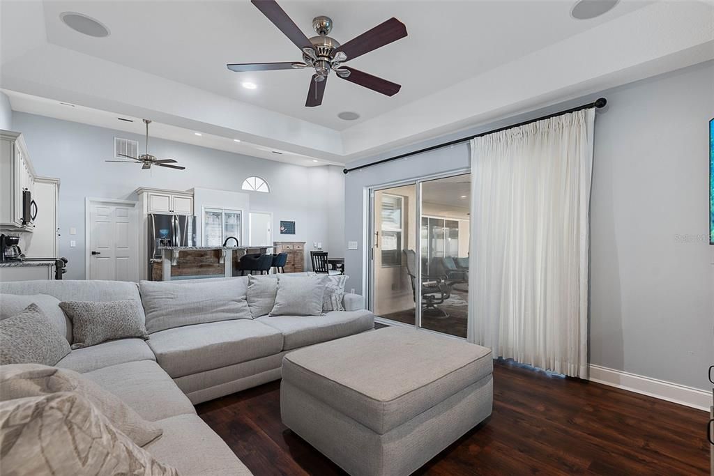 For Sale: $560,000 (4 beds, 3 baths, 2588 Square Feet)