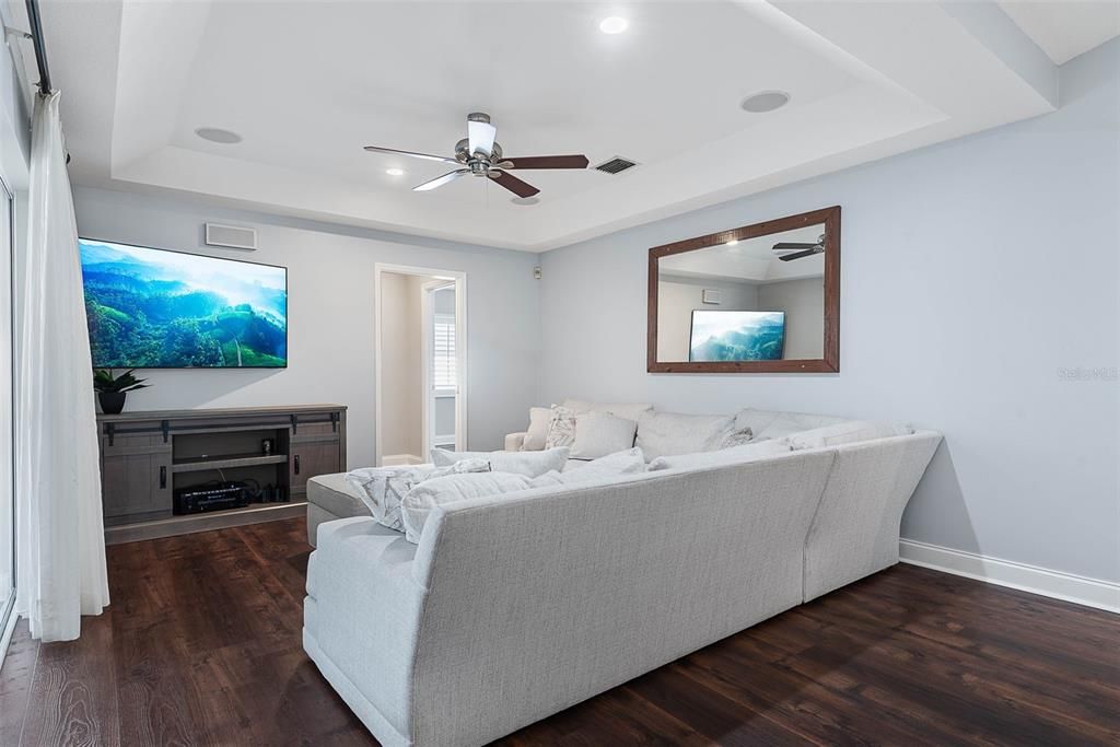 For Sale: $560,000 (4 beds, 3 baths, 2588 Square Feet)