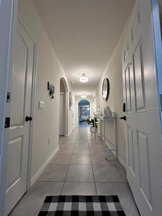 出租: $2,100 (4 贝兹, 2 浴室, 1867 平方英尺)