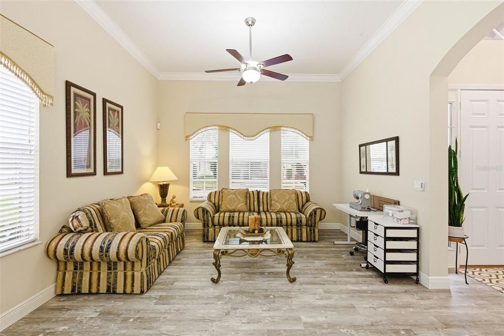 For Sale: $690,000 (4 beds, 4 baths, 3453 Square Feet)