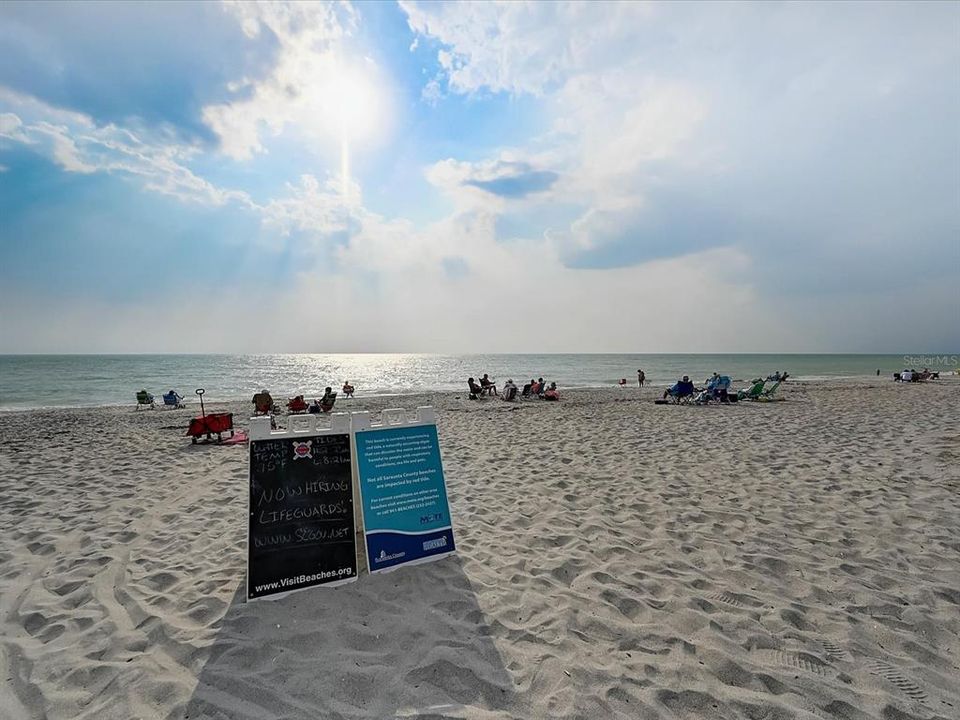 出租: $6,000 (2 贝兹, 2 浴室, 1867 平方英尺)