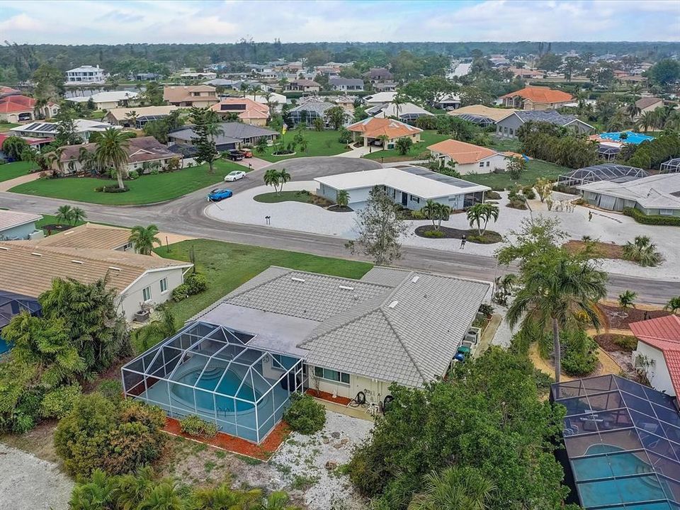 出租: $6,000 (2 贝兹, 2 浴室, 1867 平方英尺)