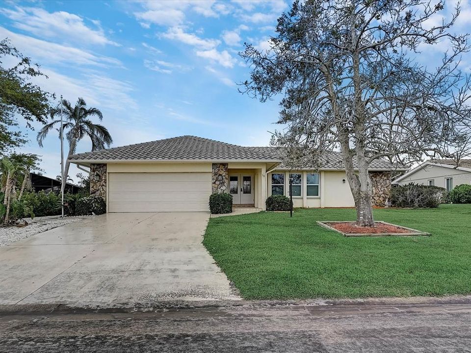 出租: $6,000 (2 贝兹, 2 浴室, 1867 平方英尺)