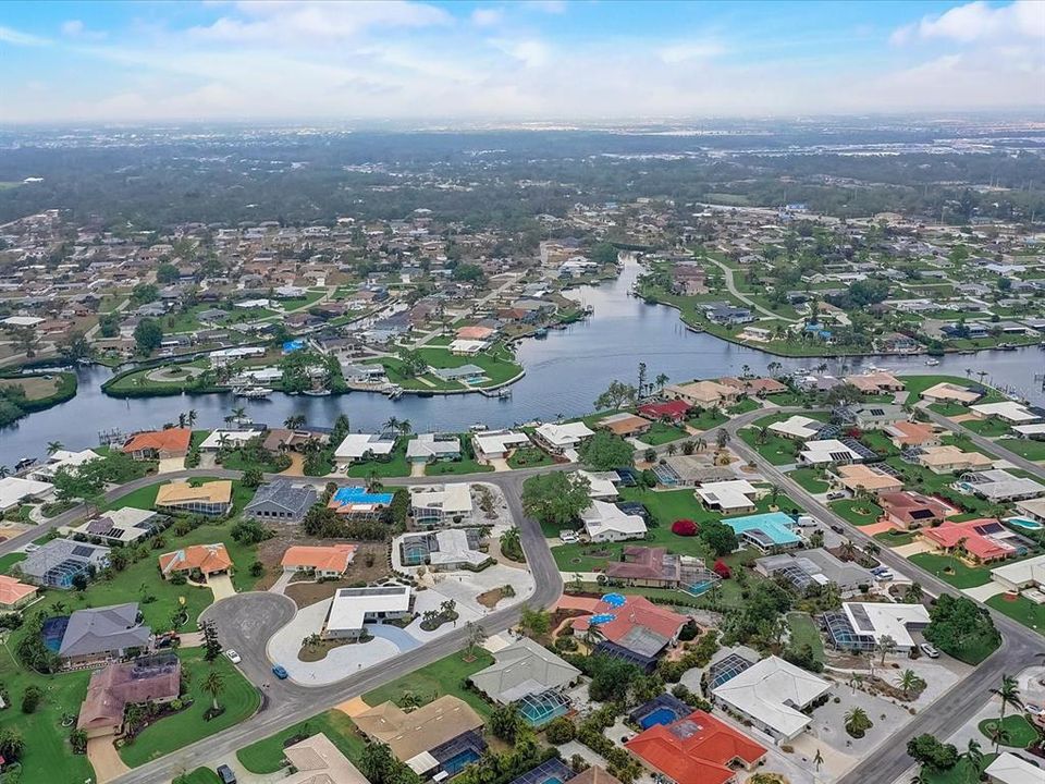 出租: $6,000 (2 贝兹, 2 浴室, 1867 平方英尺)