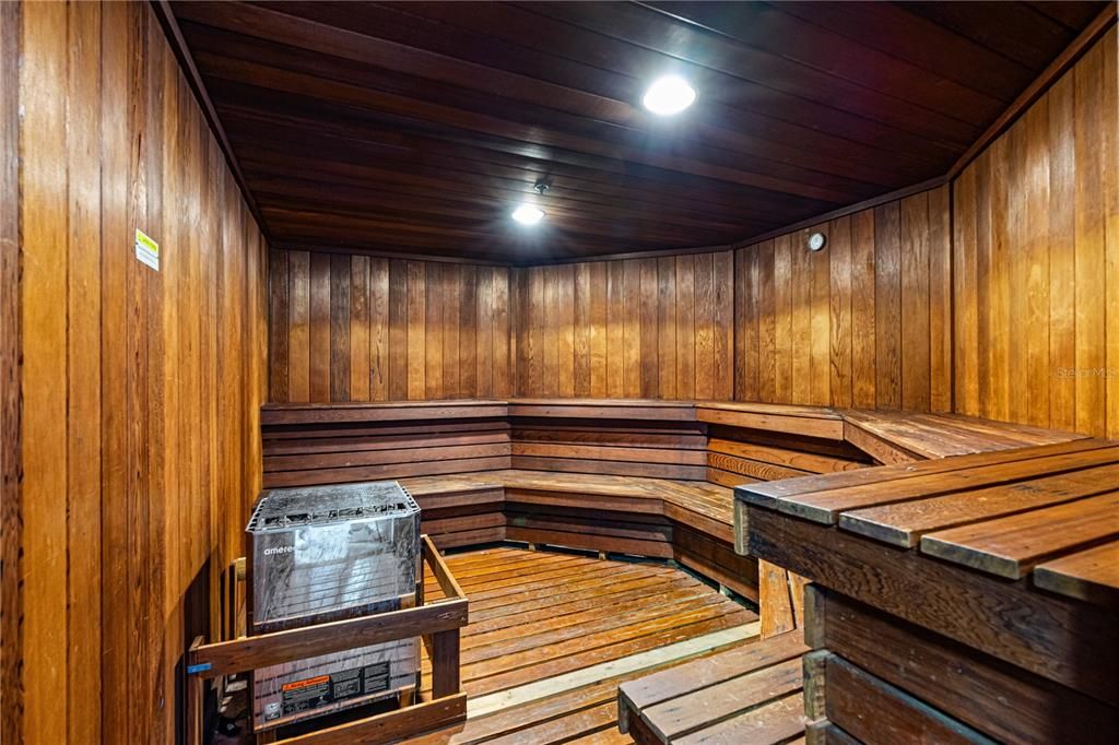 На продажу: $259,000 (2 спален, 2 ванн, 1400 Квадратных фут)