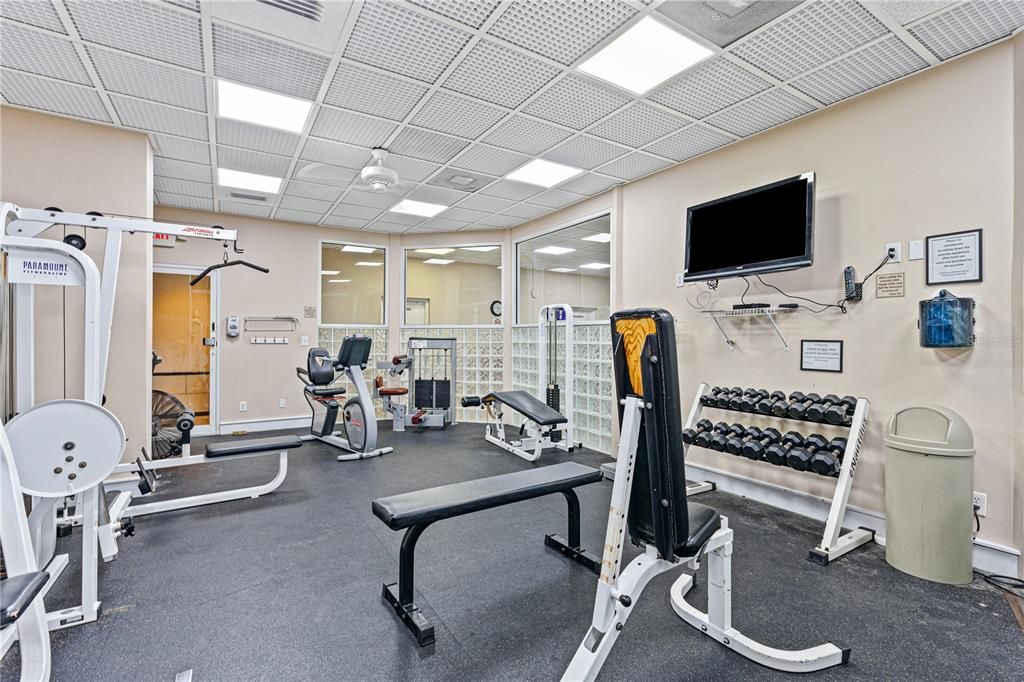 На продажу: $259,000 (2 спален, 2 ванн, 1400 Квадратных фут)