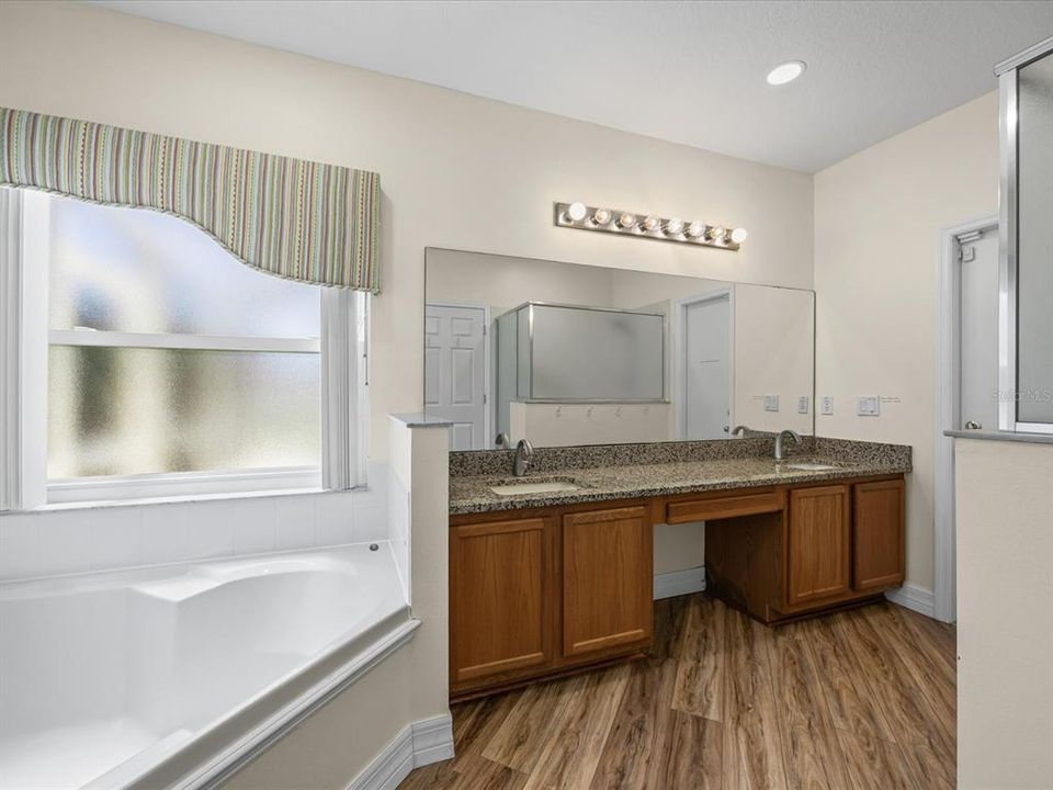 En Renta: $3,000 (6 camas, 4 baños, 2718 Pies cuadrados)