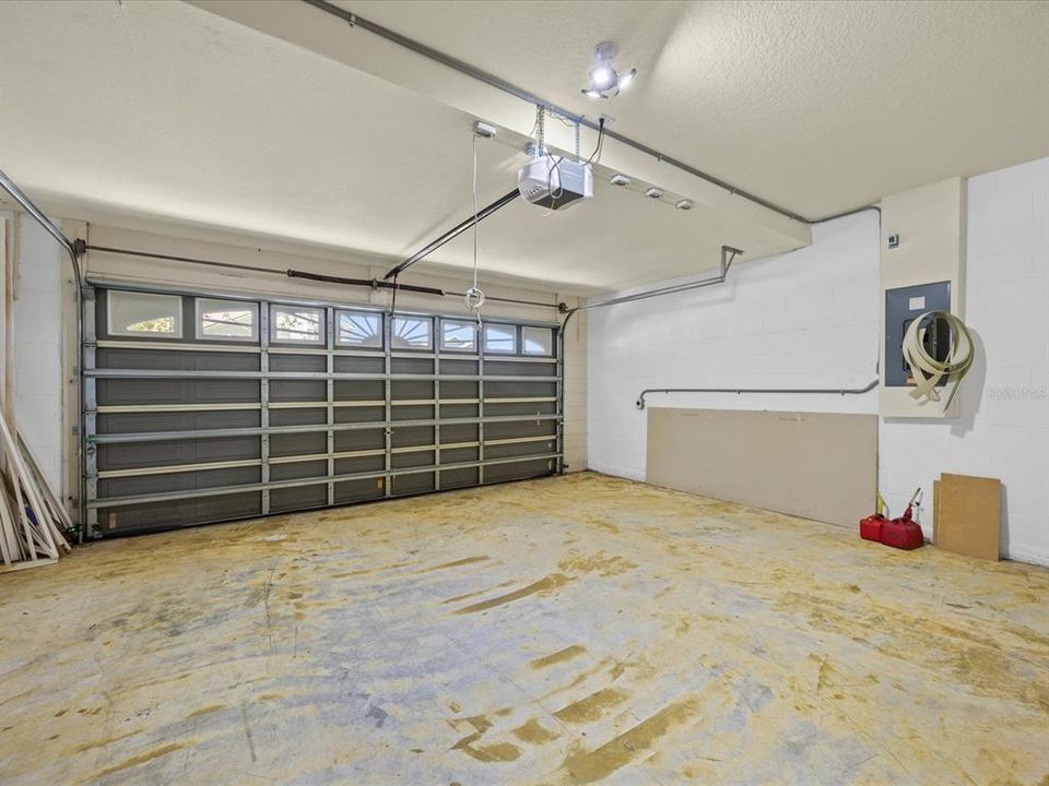 En Renta: $3,000 (6 camas, 4 baños, 2718 Pies cuadrados)