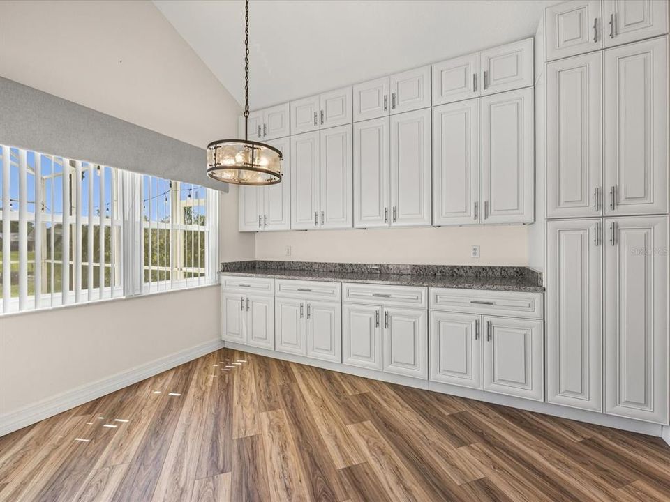 En Renta: $3,000 (6 camas, 4 baños, 2718 Pies cuadrados)