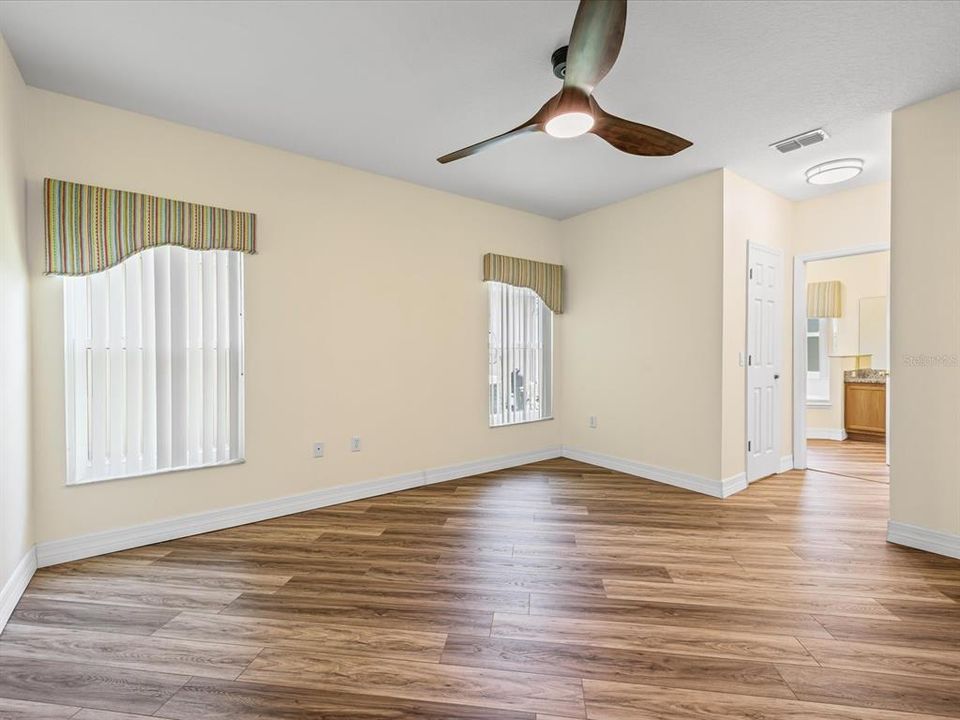 En Renta: $3,000 (6 camas, 4 baños, 2718 Pies cuadrados)