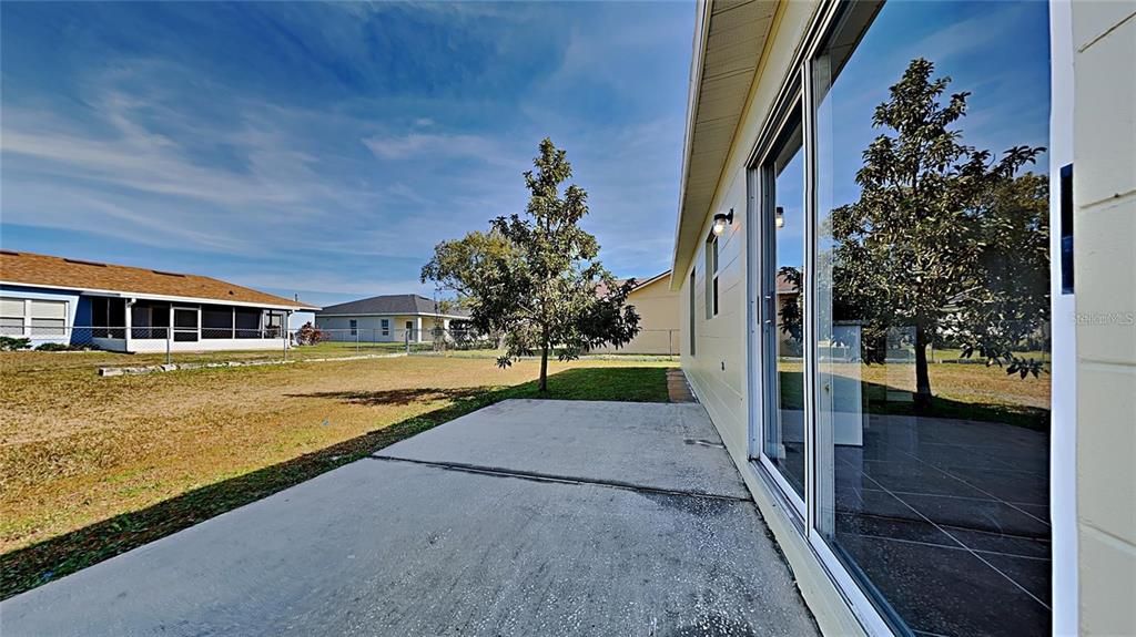 En Venta: $294,999 (3 camas, 2 baños, 1304 Pies cuadrados)