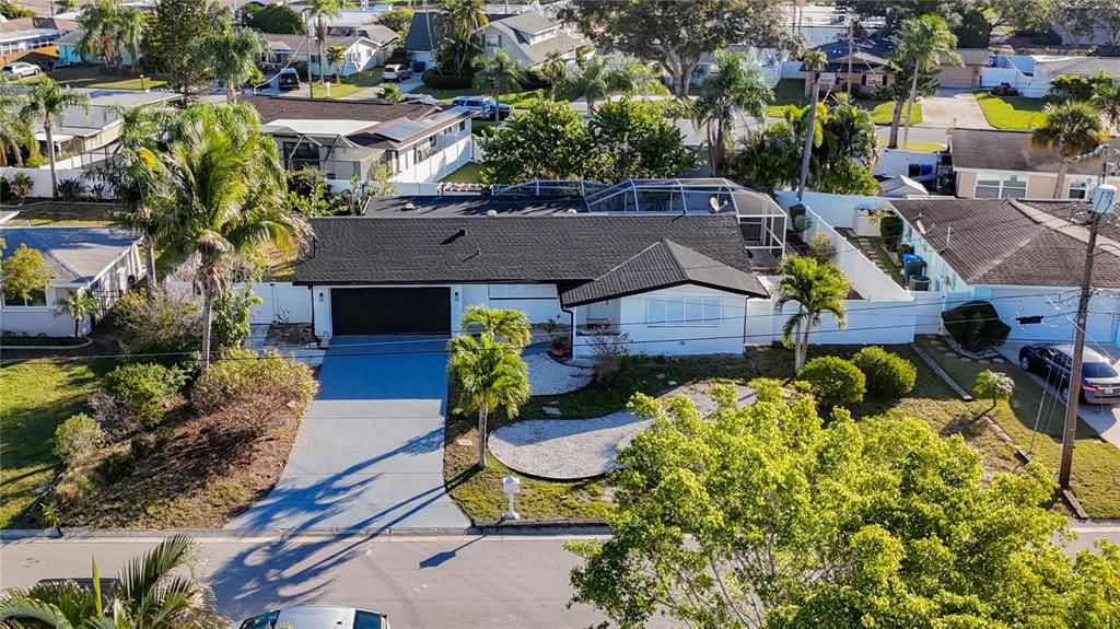 出租: $3,400 (3 贝兹, 2 浴室, 1263 平方英尺)