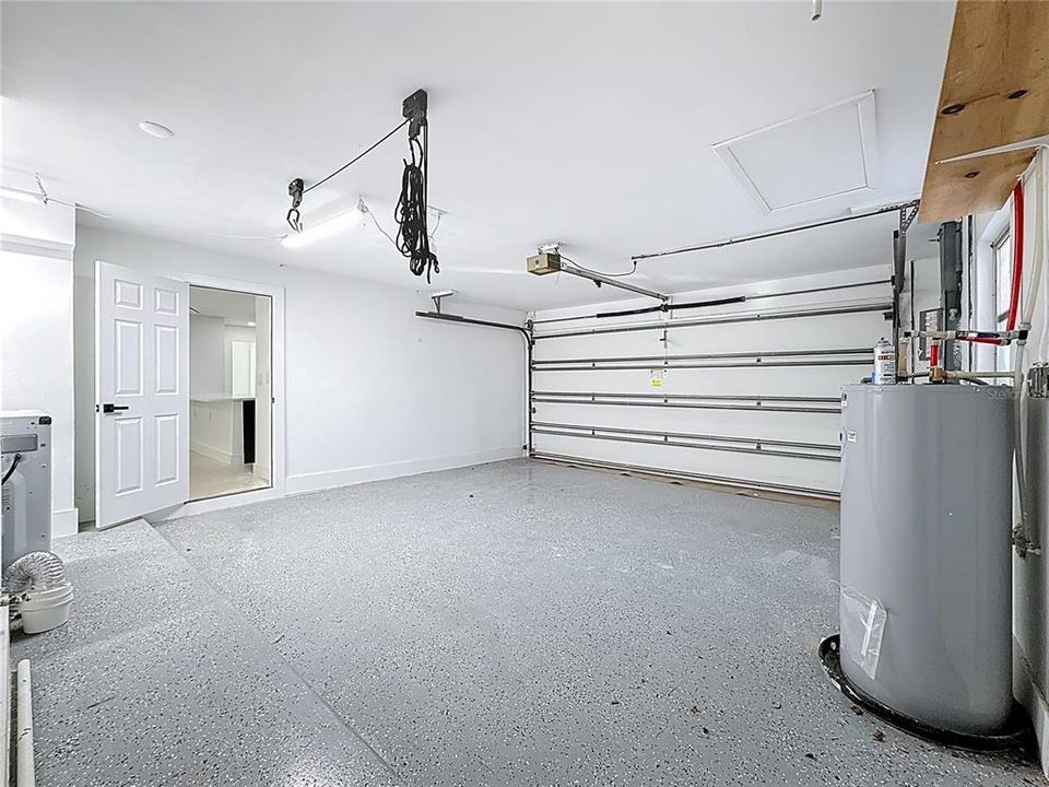 出租: $3,400 (3 贝兹, 2 浴室, 1263 平方英尺)