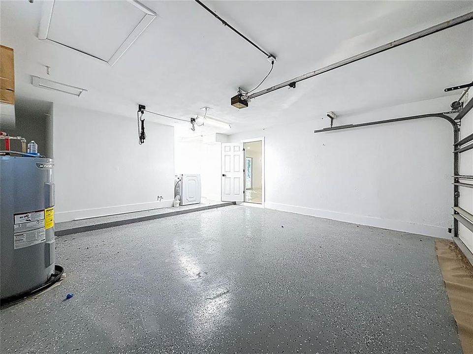 出租: $3,400 (3 贝兹, 2 浴室, 1263 平方英尺)