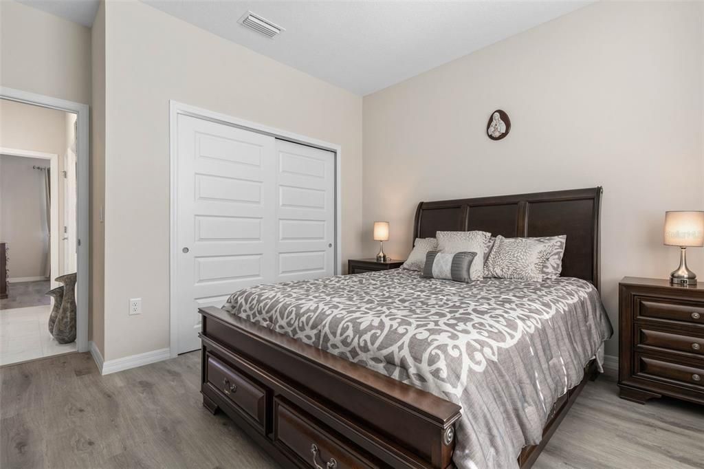 For Sale: $619,900 (3 beds, 2 baths, 1900 Square Feet)