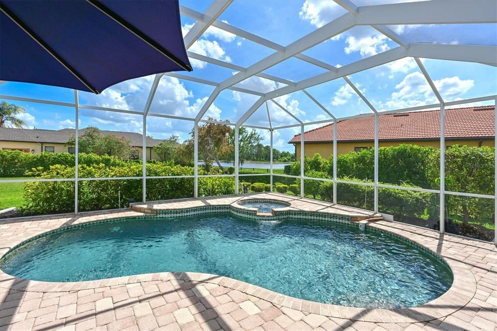 На продажу: $759,900 (4 спален, 3 ванн, 2612 Квадратных фут)