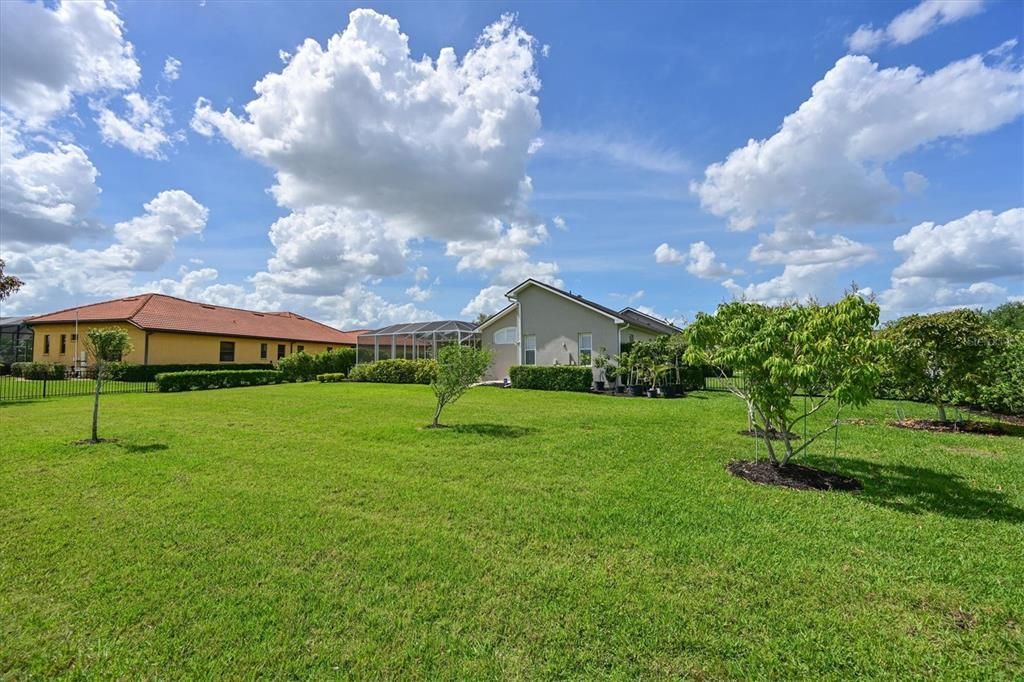 На продажу: $759,900 (4 спален, 3 ванн, 2612 Квадратных фут)