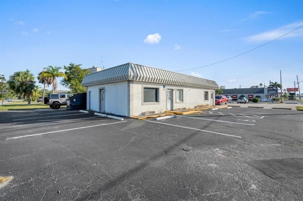 For Sale: $850,000 (0 beds, 0 baths, 2800 Square Feet)