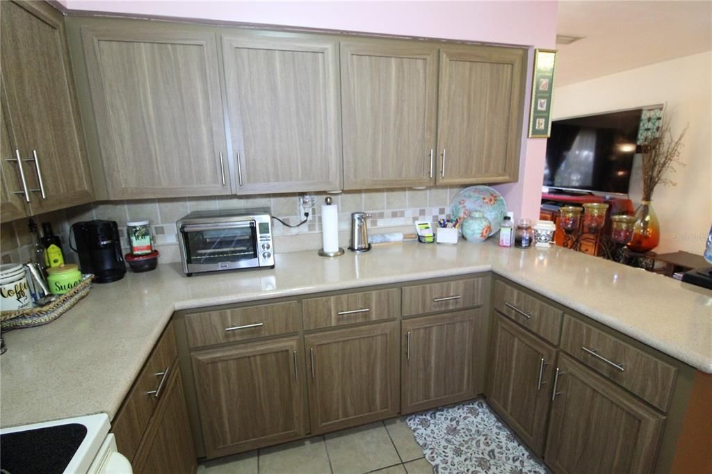 На продажу: $365,000 (3 спален, 2 ванн, 1234 Квадратных фут)