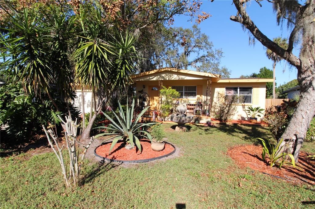 На продажу: $365,000 (3 спален, 2 ванн, 1234 Квадратных фут)