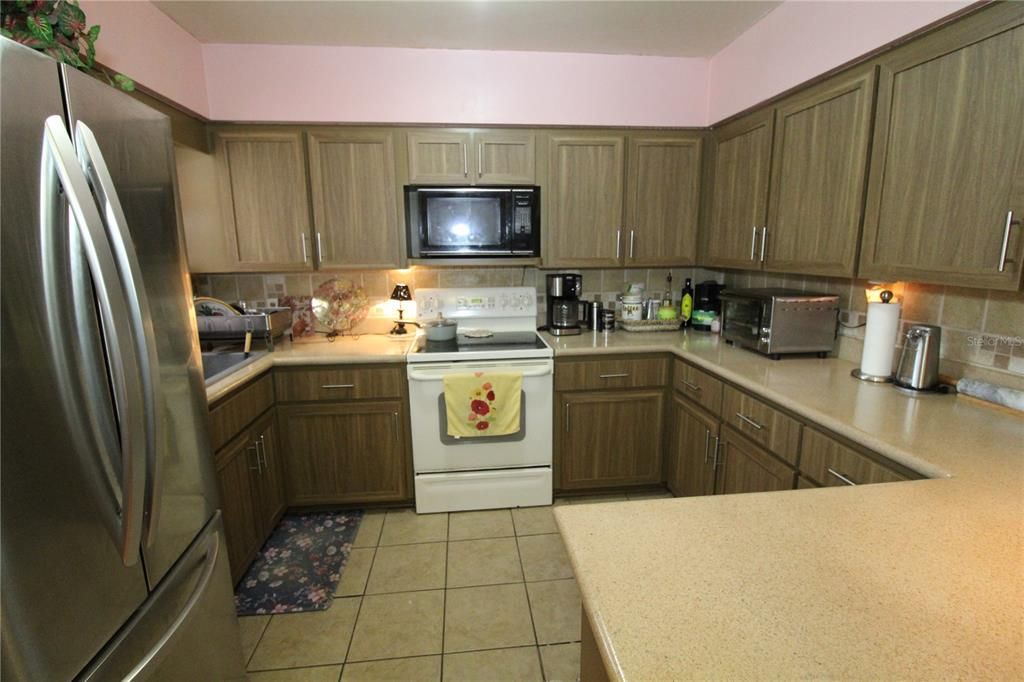 На продажу: $365,000 (3 спален, 2 ванн, 1234 Квадратных фут)