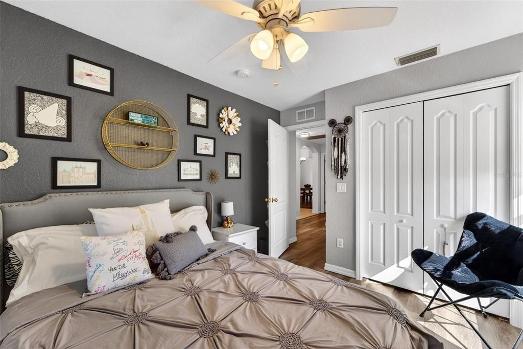 En Venta: $349,900 (3 camas, 2 baños, 1696 Pies cuadrados)