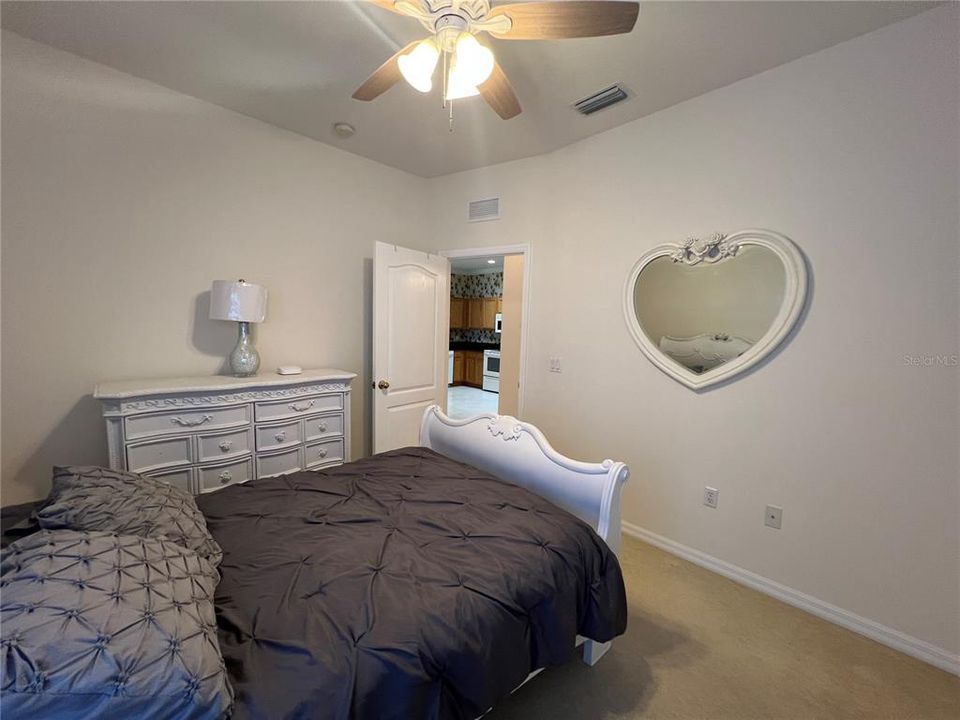 出租: $1,750 (3 贝兹, 2 浴室, 1690 平方英尺)