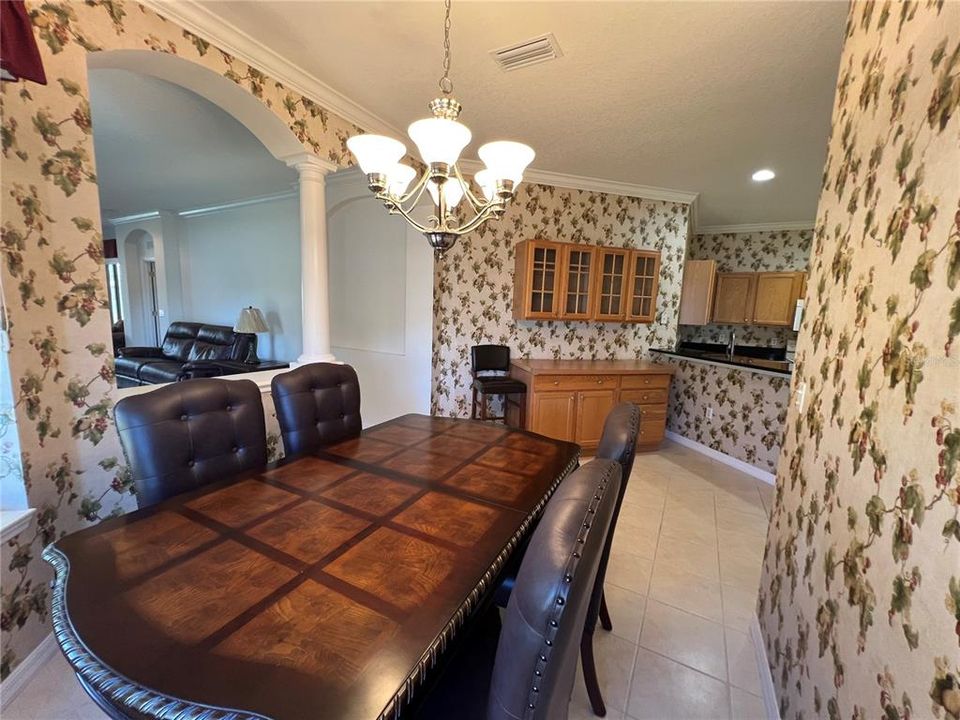 出租: $1,750 (3 贝兹, 2 浴室, 1690 平方英尺)