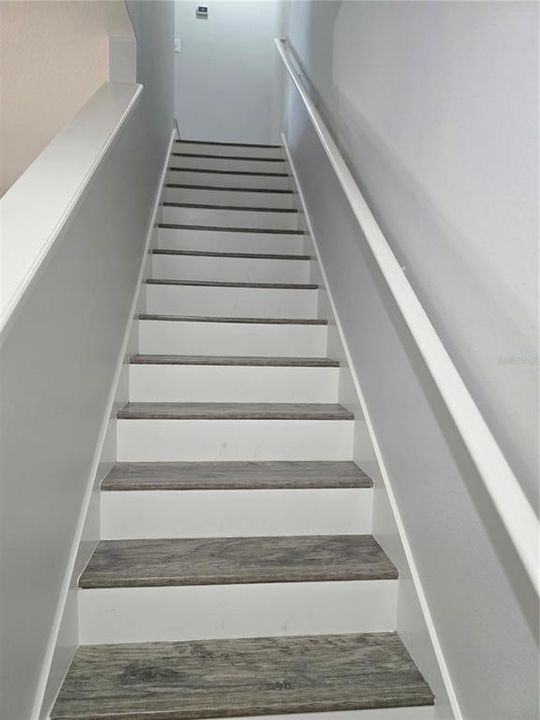 For Sale: $365,000 (2 beds, 2 baths, 1292 Square Feet)