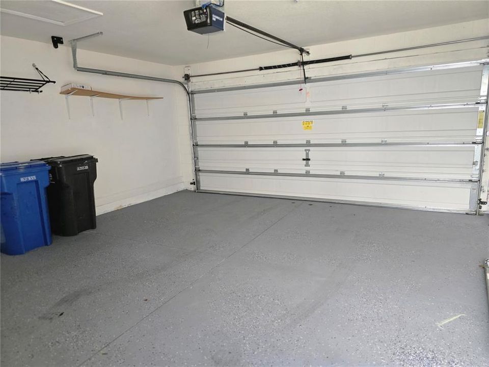 For Sale: $365,000 (2 beds, 2 baths, 1292 Square Feet)