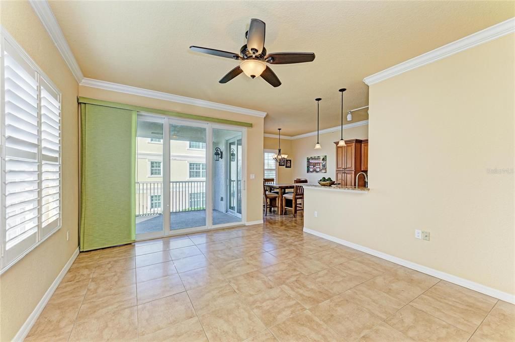 For Sale: $290,000 (2 beds, 2 baths, 1527 Square Feet)