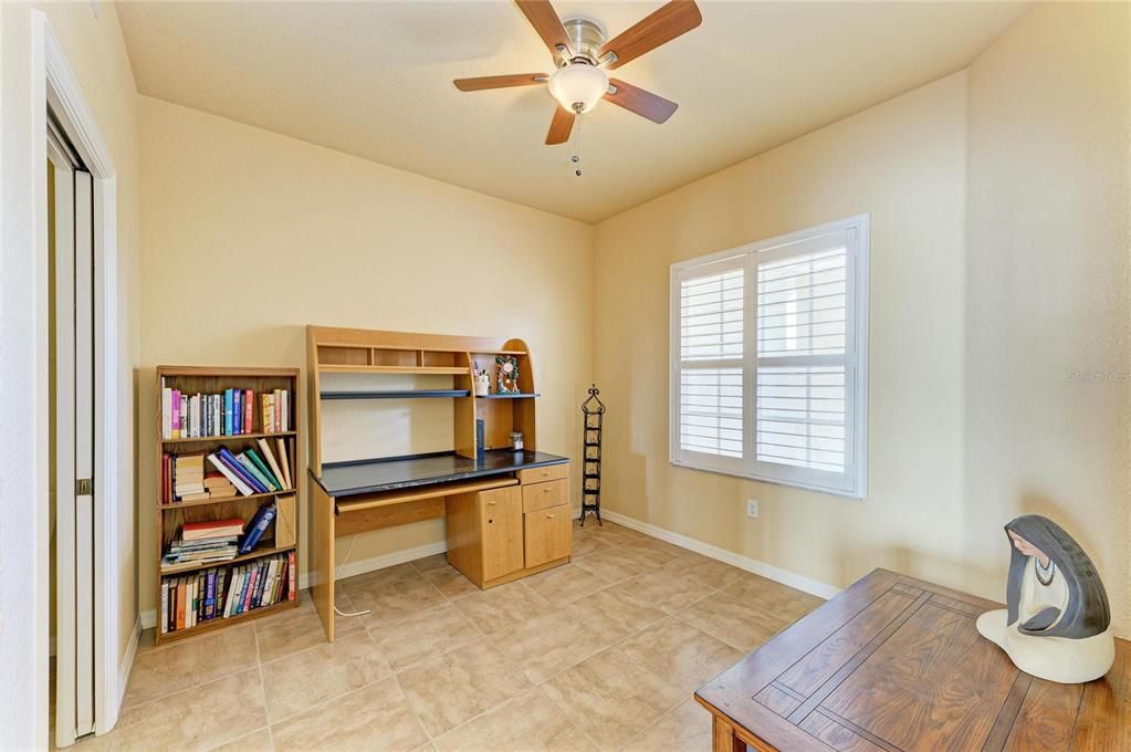 For Sale: $290,000 (2 beds, 2 baths, 1527 Square Feet)