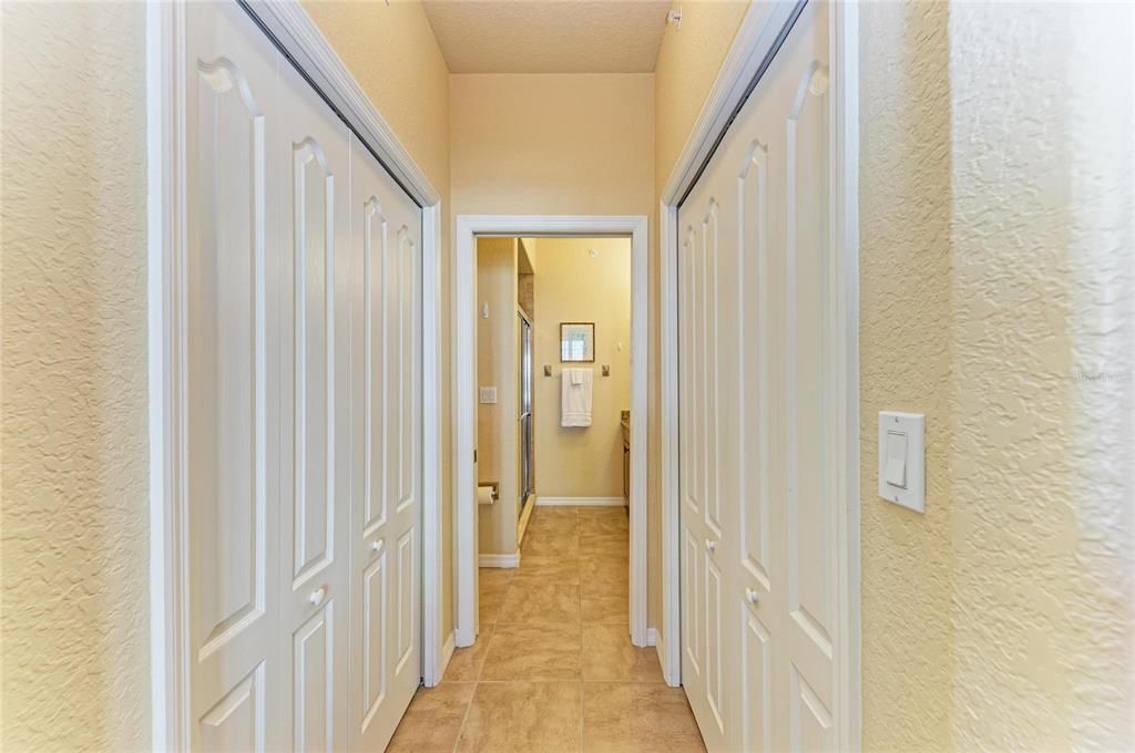 For Sale: $290,000 (2 beds, 2 baths, 1527 Square Feet)