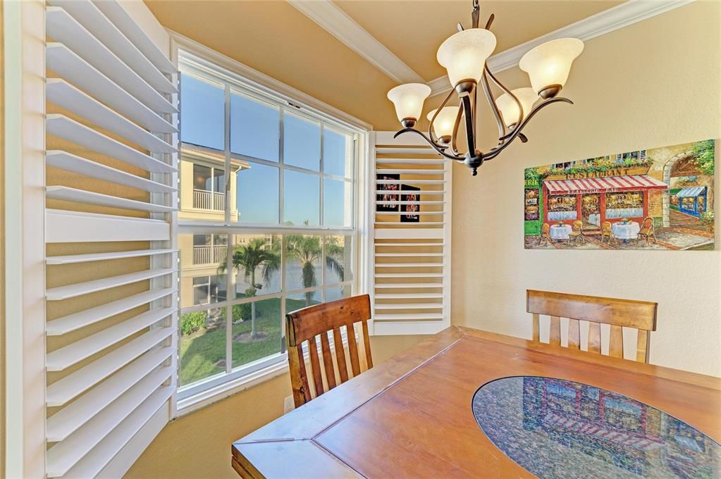 For Sale: $290,000 (2 beds, 2 baths, 1527 Square Feet)