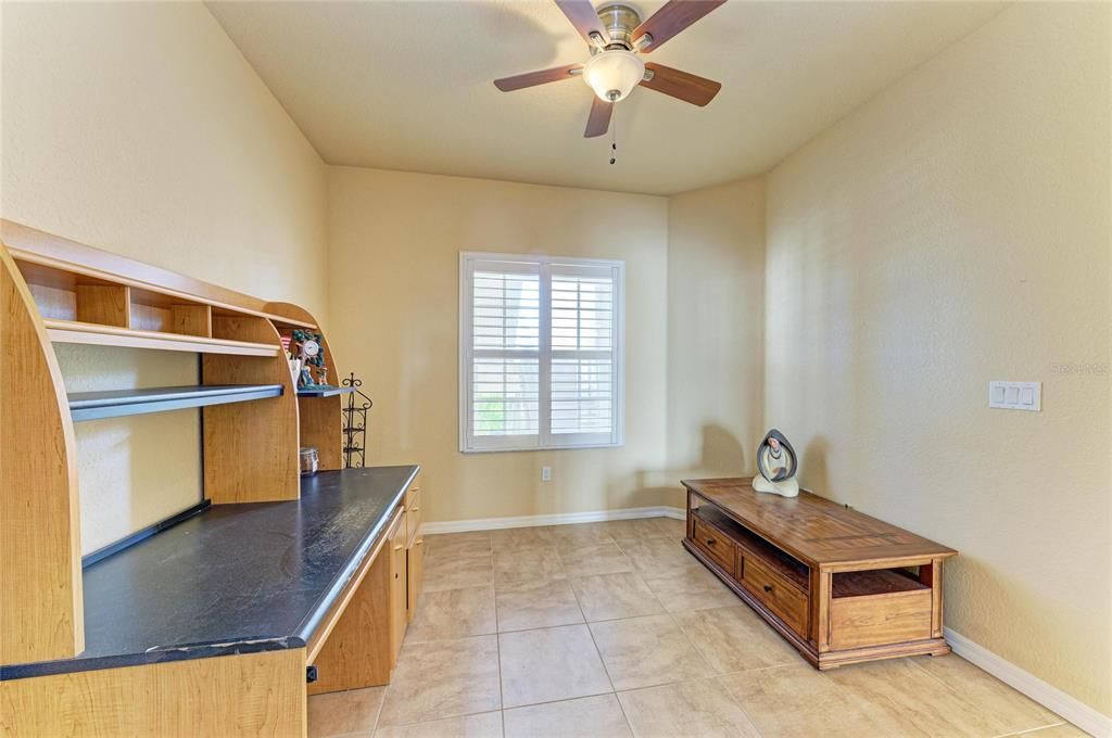 For Sale: $290,000 (2 beds, 2 baths, 1527 Square Feet)