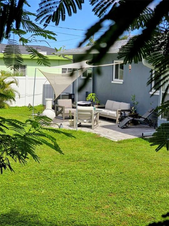 На продажу: $599,000 (3 спален, 3 ванн, 1720 Квадратных фут)