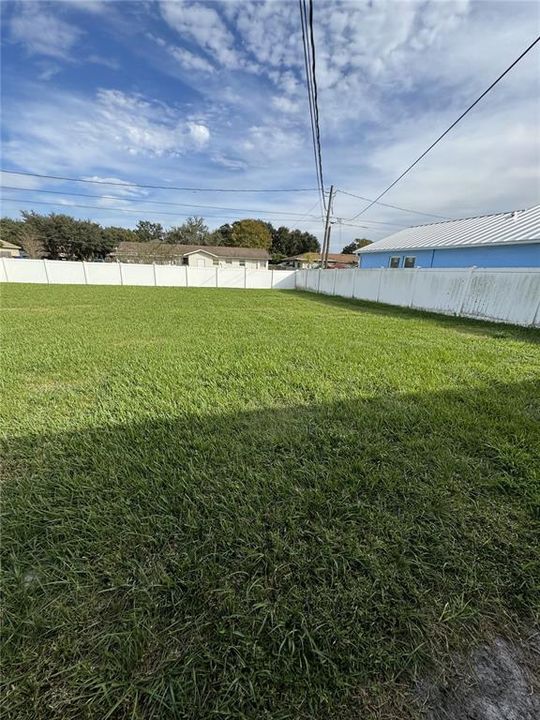 出租: $1,599 (2 贝兹, 2 浴室, 978 平方英尺)