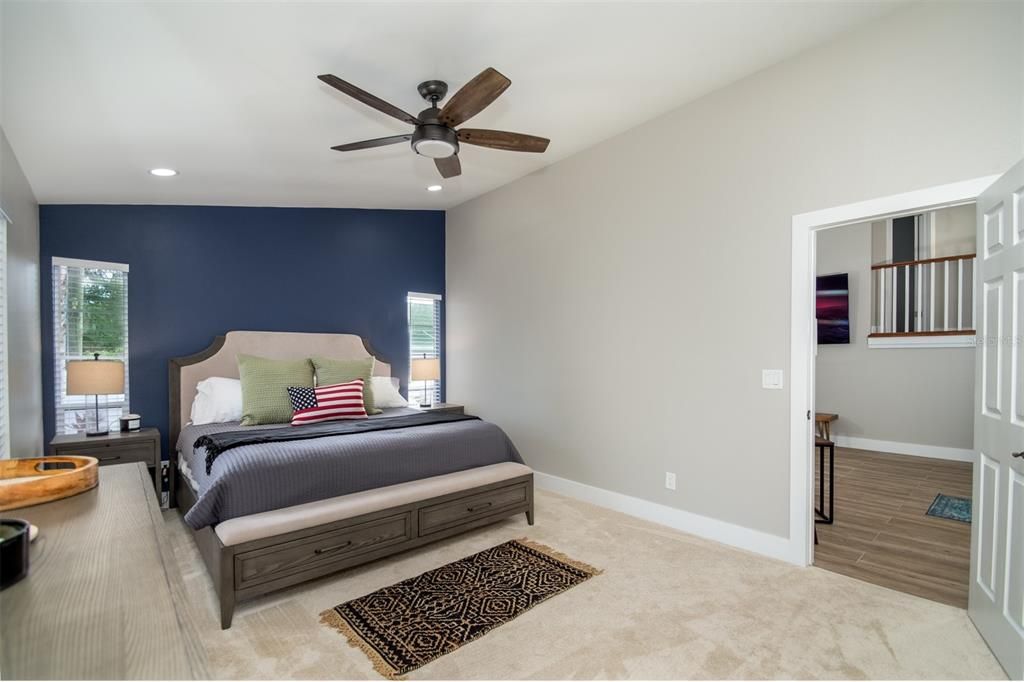 For Rent: $2,800 (3 beds, 2 baths, 1277 Square Feet)