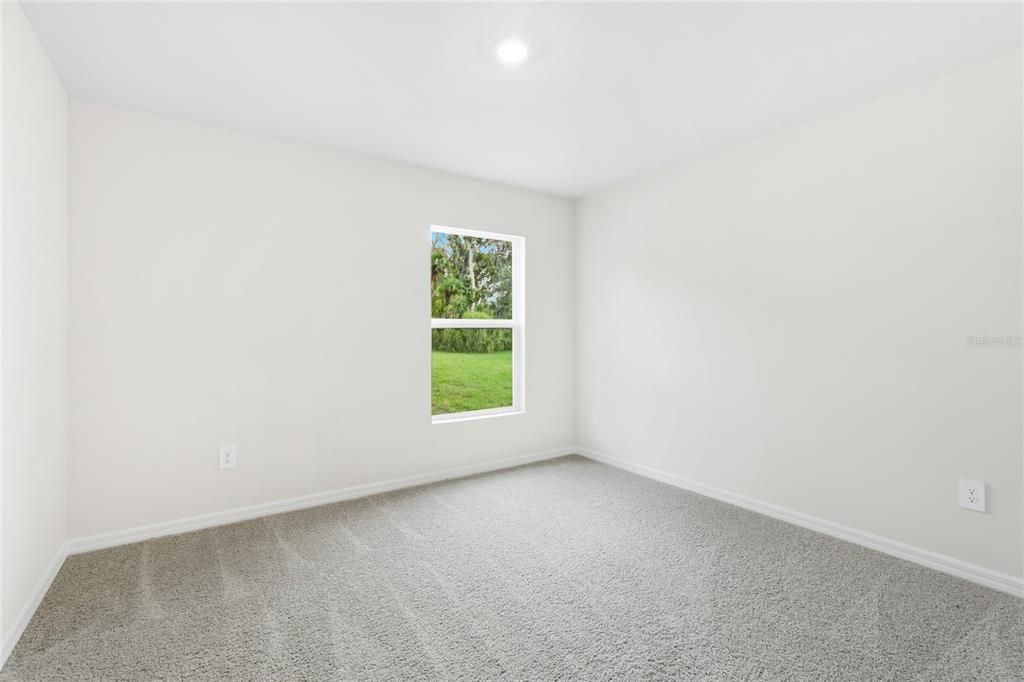 For Rent: $2,800 (5 beds, 3 baths, 2616 Square Feet)