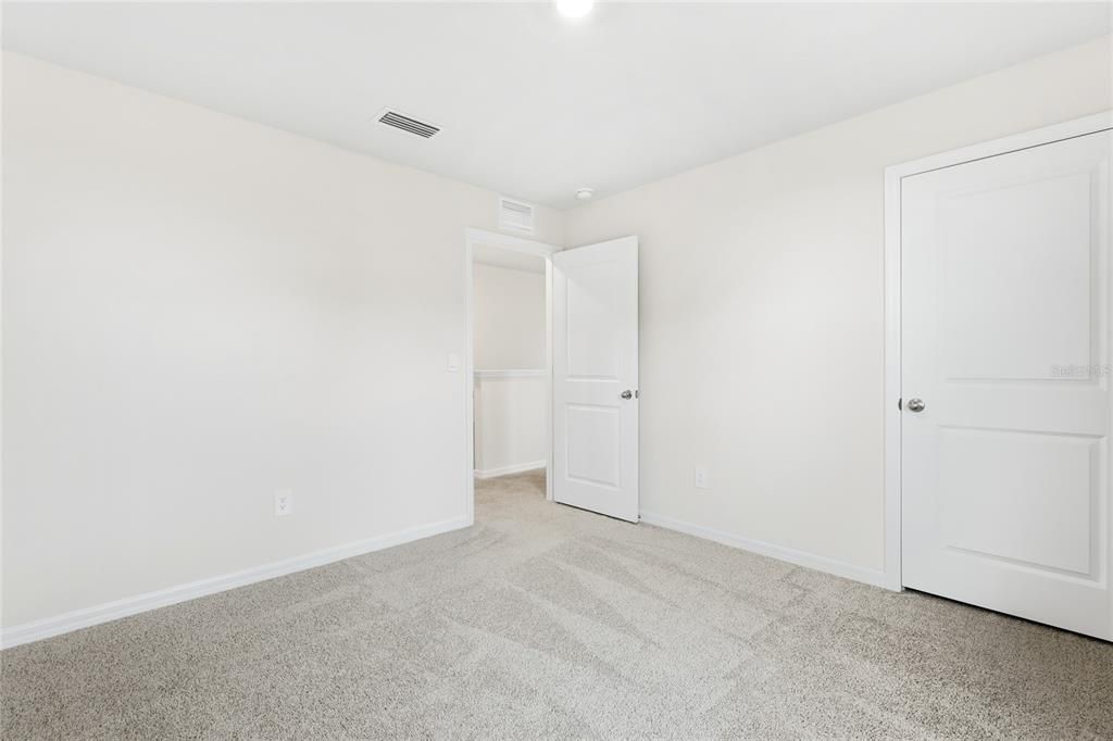 For Rent: $2,800 (5 beds, 3 baths, 2616 Square Feet)