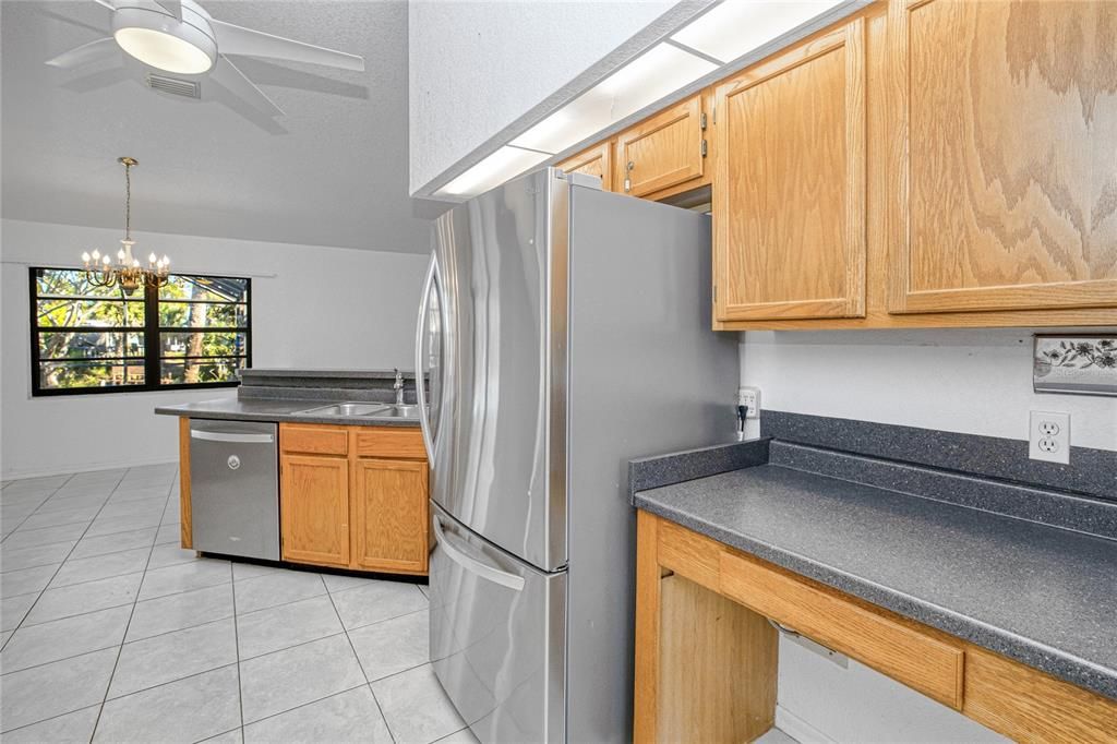 На продажу: $370,000 (3 спален, 2 ванн, 1792 Квадратных фут)