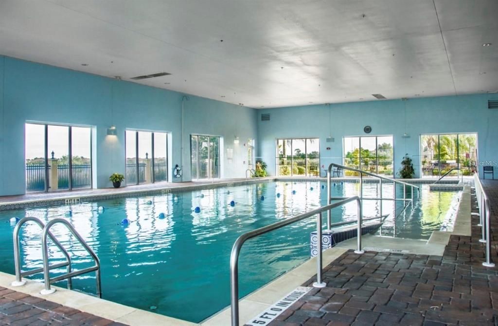 En Venta: $559,000 (2 camas, 2 baños, 2227 Pies cuadrados)