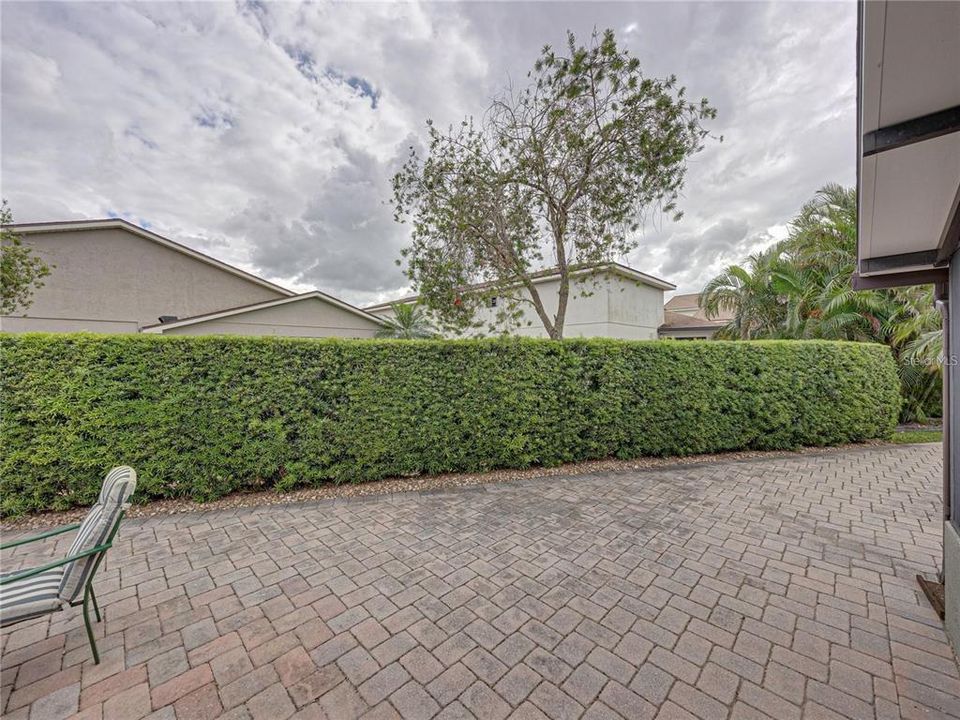 En Venta: $559,000 (2 camas, 2 baños, 2227 Pies cuadrados)