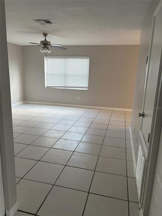 出租: $1,499 (2 贝兹, 1 浴室, 928 平方英尺)