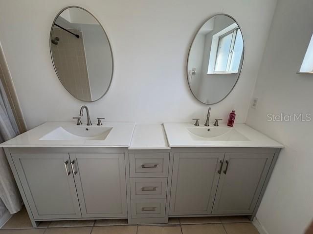 待售: $299,000 (3 贝兹, 2 浴室, 1563 平方英尺)