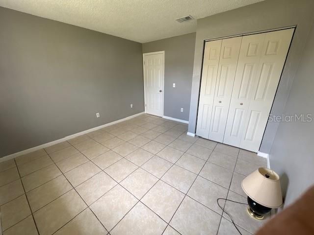 待售: $299,000 (3 贝兹, 2 浴室, 1563 平方英尺)