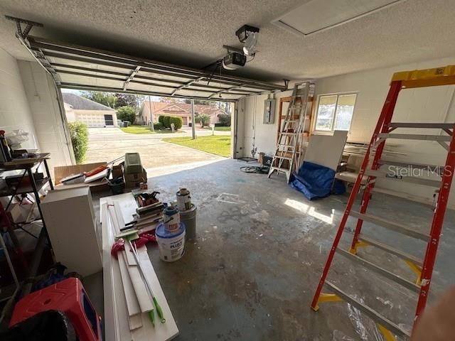 待售: $299,000 (3 贝兹, 2 浴室, 1563 平方英尺)